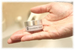 クレンジングフォーム